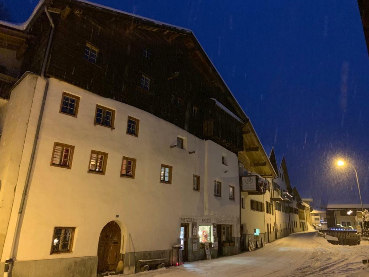 Tgesa Ferrera Villa Schmitten  Buitenkant foto