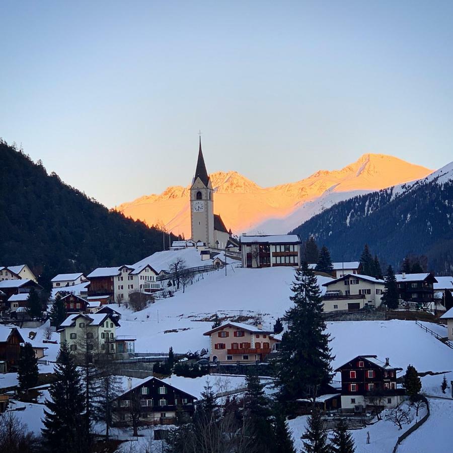 Tgesa Ferrera Villa Schmitten  Buitenkant foto